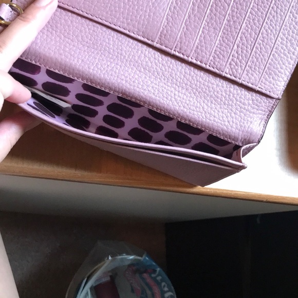 💎💎SOLD💎💎Kate spade wallet - Picture 3 of 8